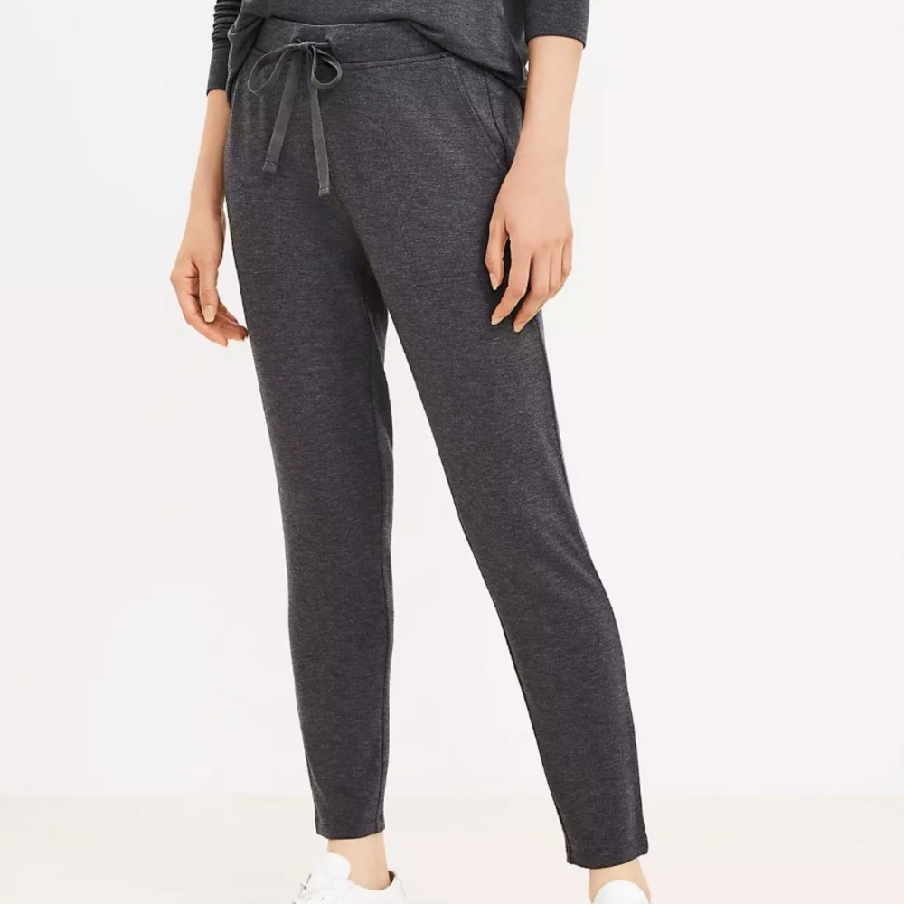 Lou & Grey SignatureSoft Sweatpants